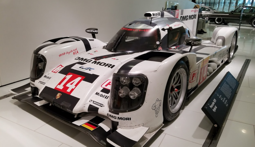 The Greatest Race: Le Mans